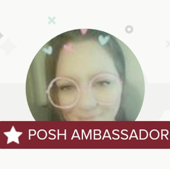 Posh Ambassador @jerseylin1010 - Picture 2 of 2